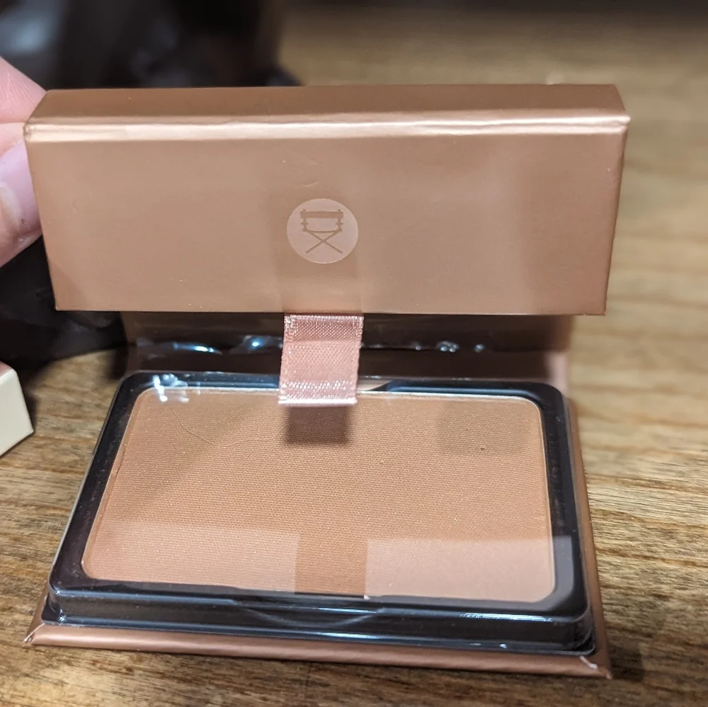 Viseart Paris Professional Bronzer in Bronze Noisette 7.5 g (0.26 oz)